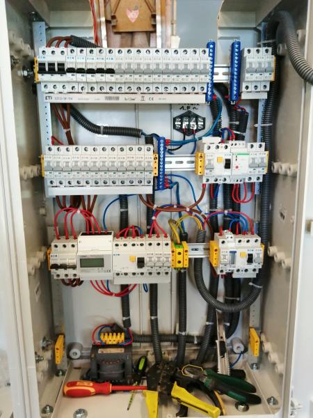 25523543a6f96e1020101803