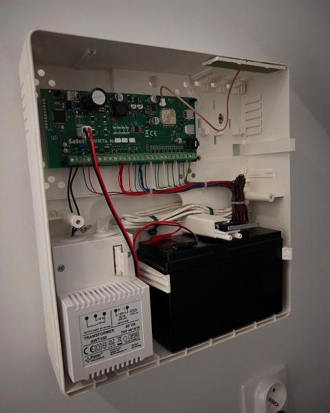 IMG14567d1330f81020101803