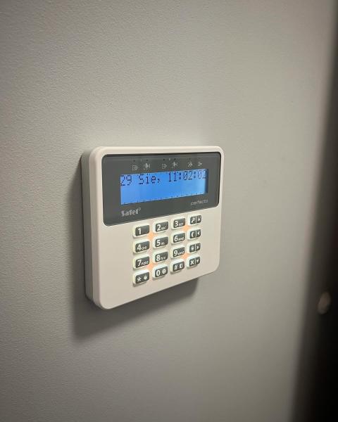 IMG145808a4f2f01020101803