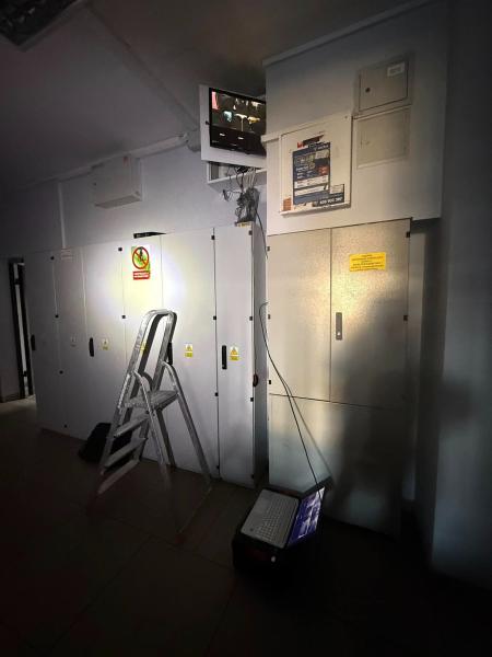 imgi14835266146175449512695315961672080843212810na3259e360930090650