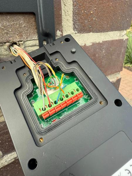 imgi15390647837477240982516151881438419817655807ncad50a680930090654